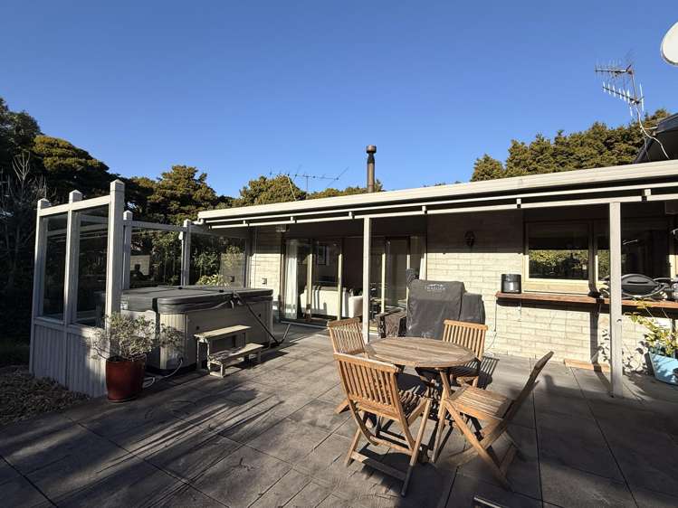 75 Oreti Road Otatara_40