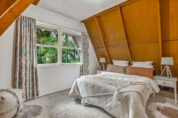 117 Woodlands Park Road Titirangi_15