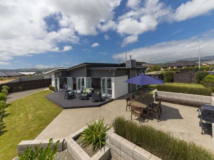 171 Pacific Drive Fitzherbert_3