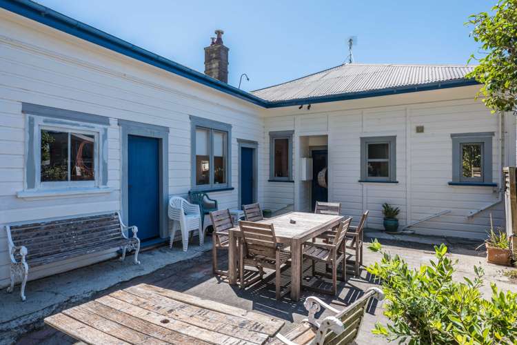 83 Marine Parade Seatoun_15