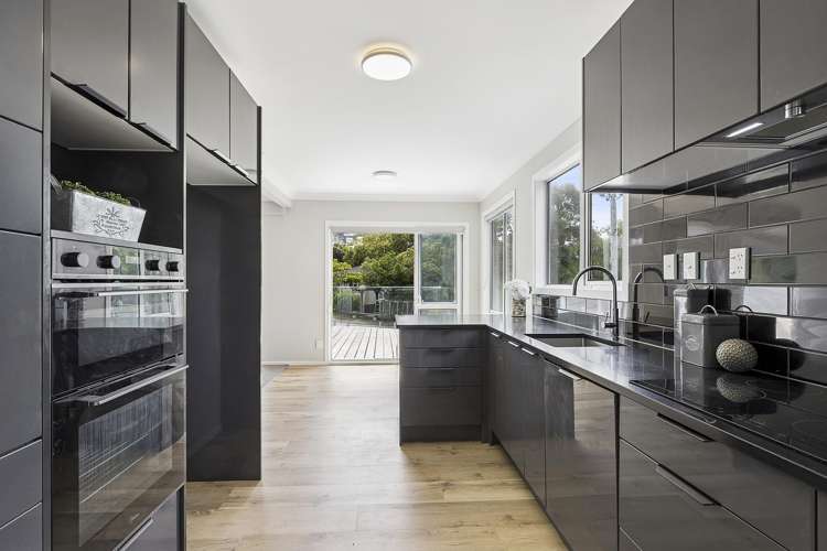 156 Paremata Road Paremata_4