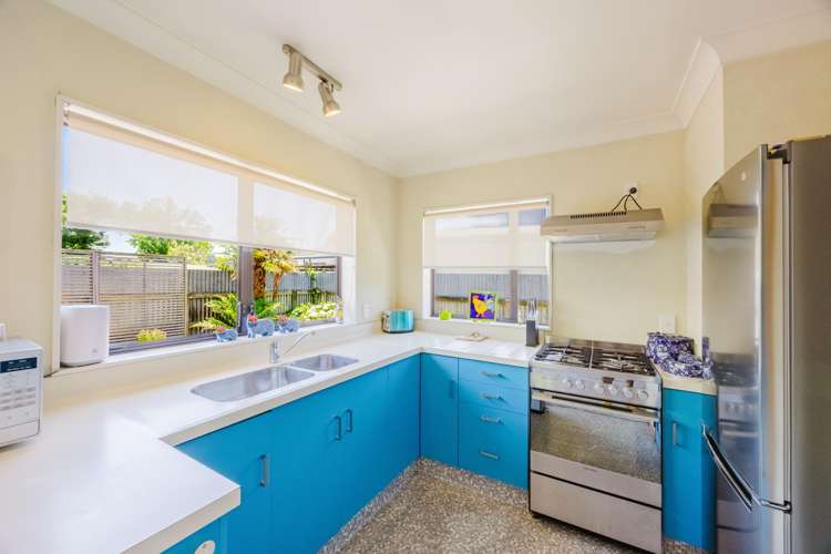 6/703 Charles Street Raureka_9