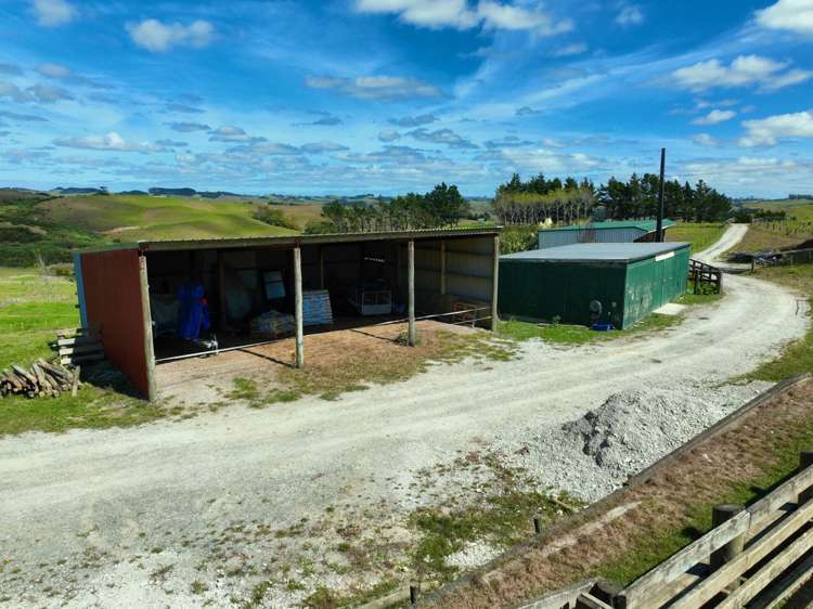 56 Lawrence Road Kaiwaka_1