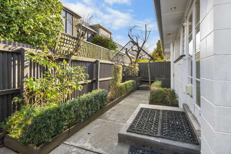 2/36 Tomes Road Saint Albans_12