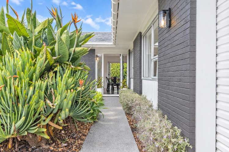 12 Rene Place Sunnyhills_21