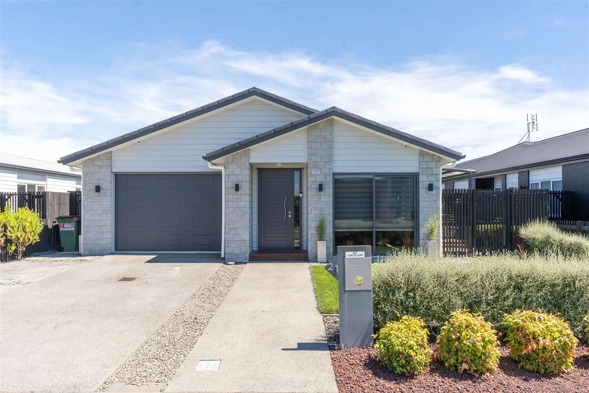 21 Probert Crescent Chartwell_0