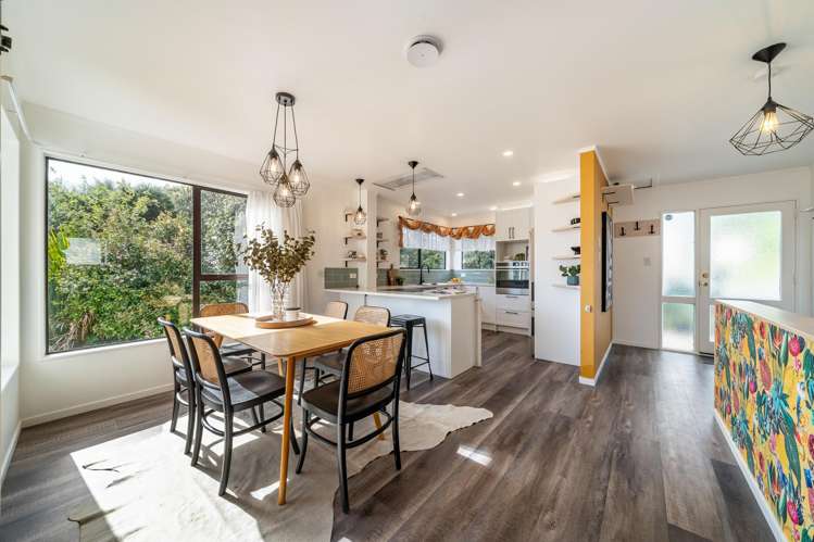 79 Sea Vista Drive Pukerua Bay_8