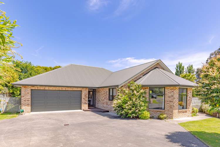 25 Lithgow Drive Otamatea_9