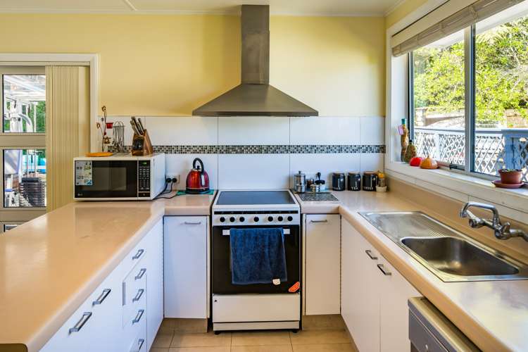 79 Sunshine Avenue Karori_8