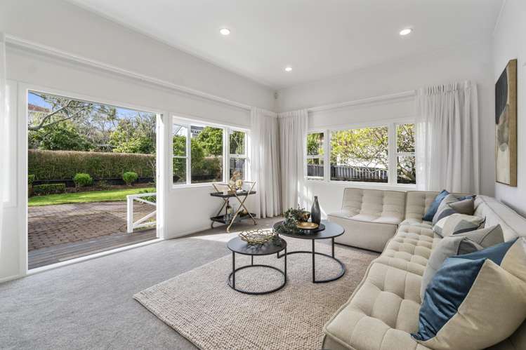 30 Ferryhill Road Epsom_13