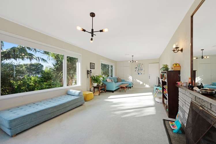 48 Homewood Crescent Karori_8