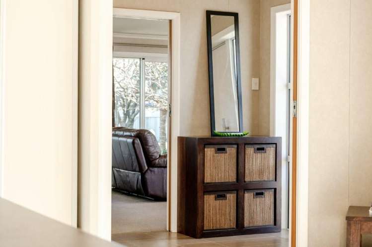 9 Byron Street Greymouth_16