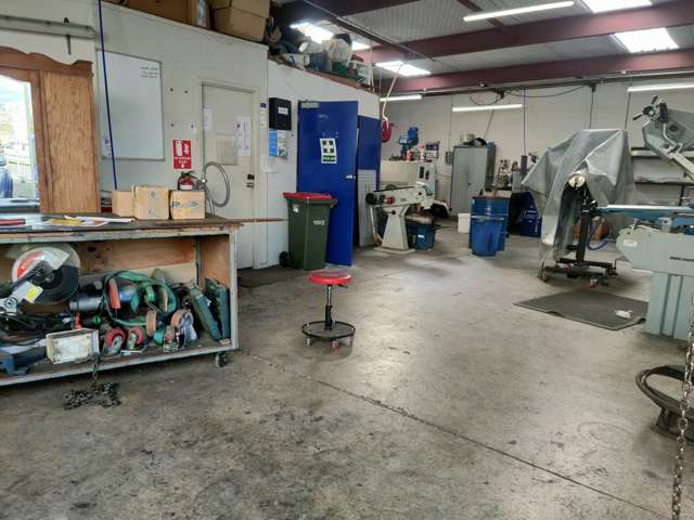 Unit C/4 Heremai Street Henderson_3