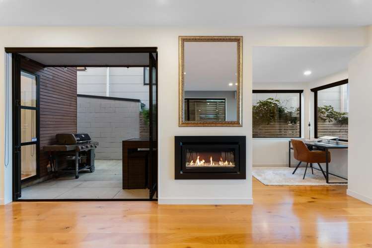 9 Coastview Lane Long Bay_6