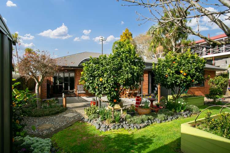 11a Fairburn Place Leamington_19