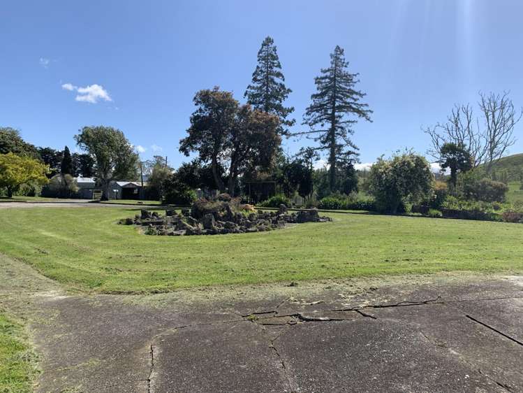 1442 Porangahau Road 2124_11