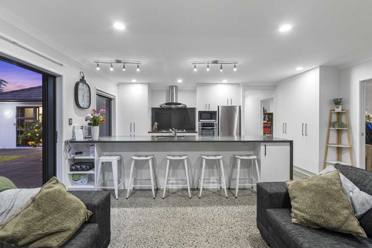 6 Serena Key Papamoa_10