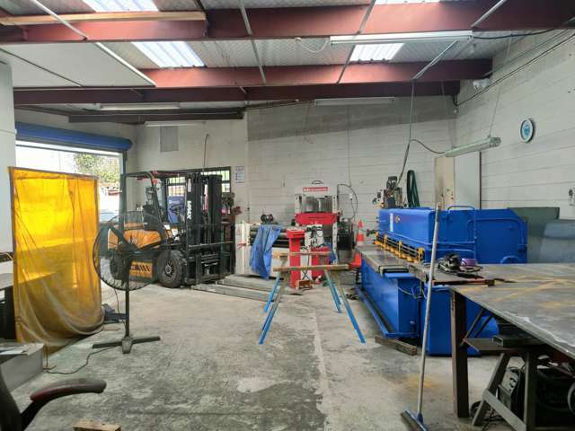 Unit C/4 Heremai Street Henderson_2