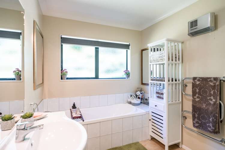 129 Maui Pomare Road Paraparaumu_17