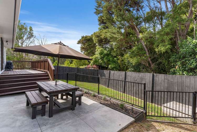 2/63A Colwill Road Massey_14