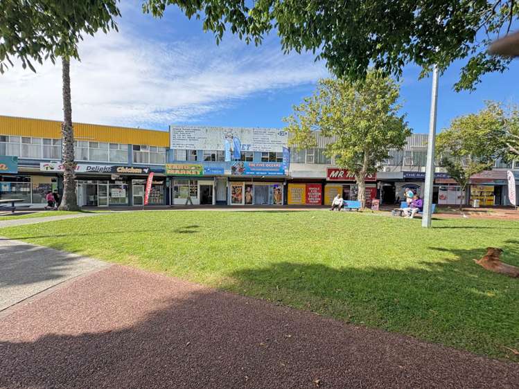 25 Fair Mall Otara_3