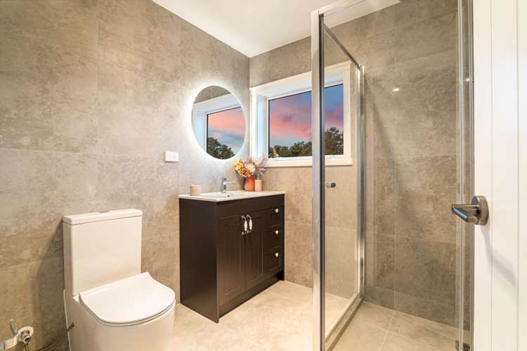 9 Waimaru Lane Orewa_12