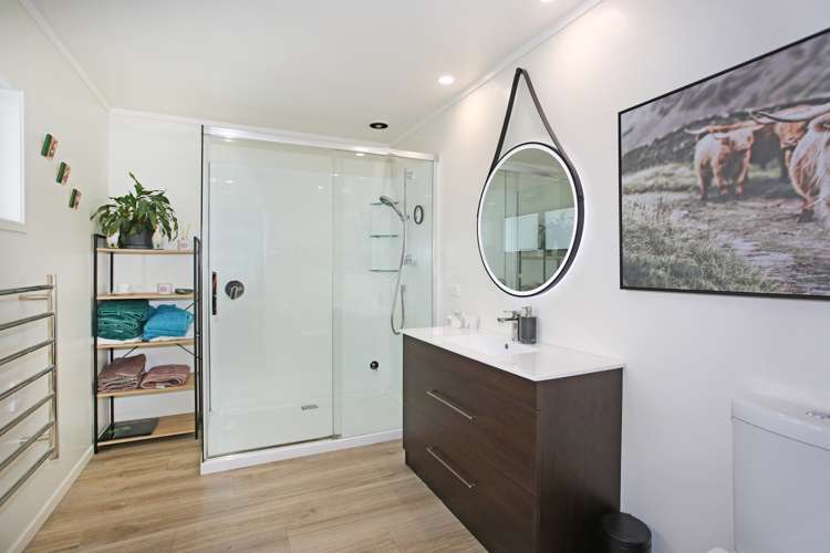 993 Awhitu Road Pollok_14