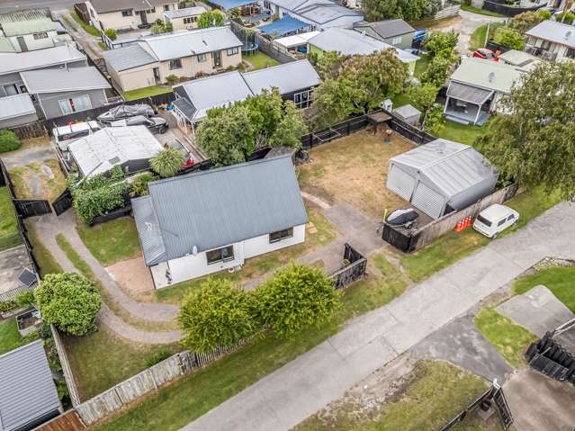 5B Lyn Grove Papamoa Beach_2