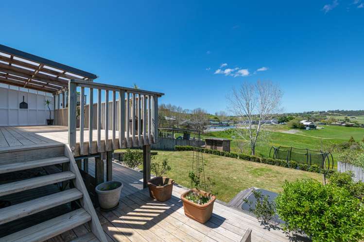 21 Brigitte View Snells Beach_12