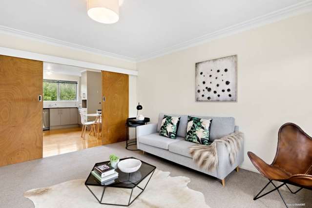 2/11a Alexis Avenue Mount Albert_2