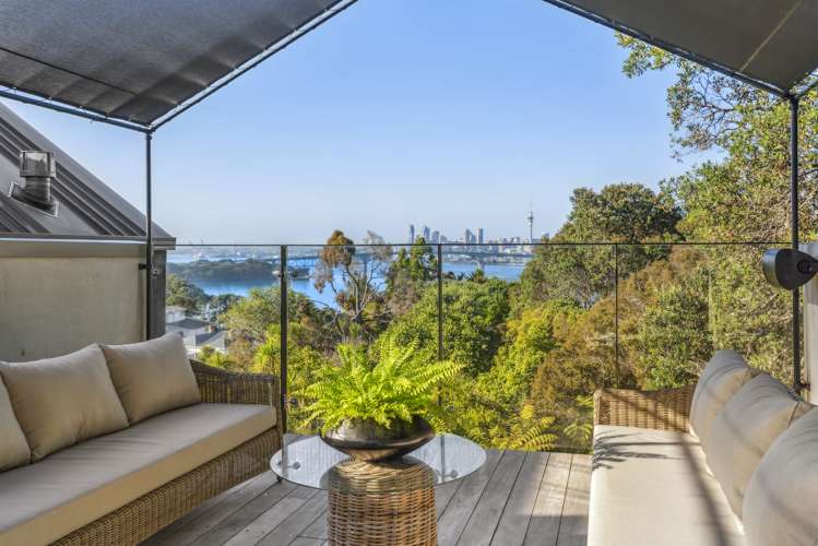 22 Bridge View Road Birkenhead_13