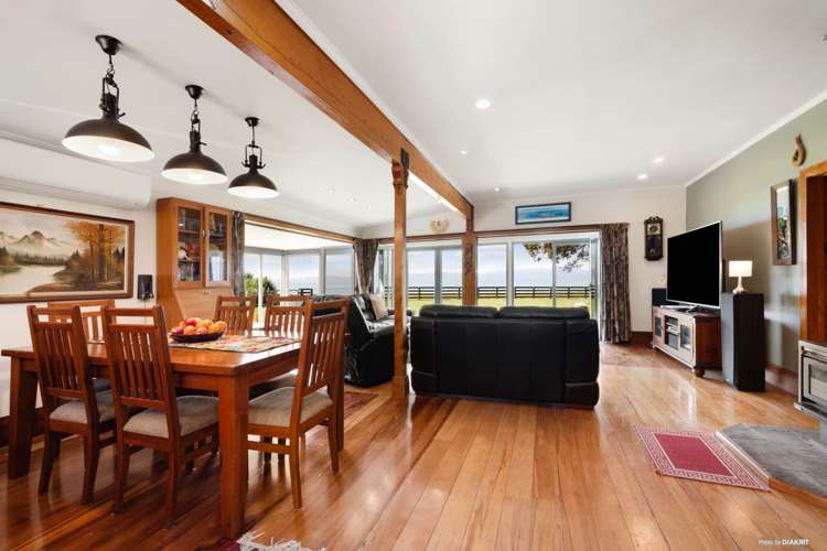 1804 East Coast Road Whakatiwai_5