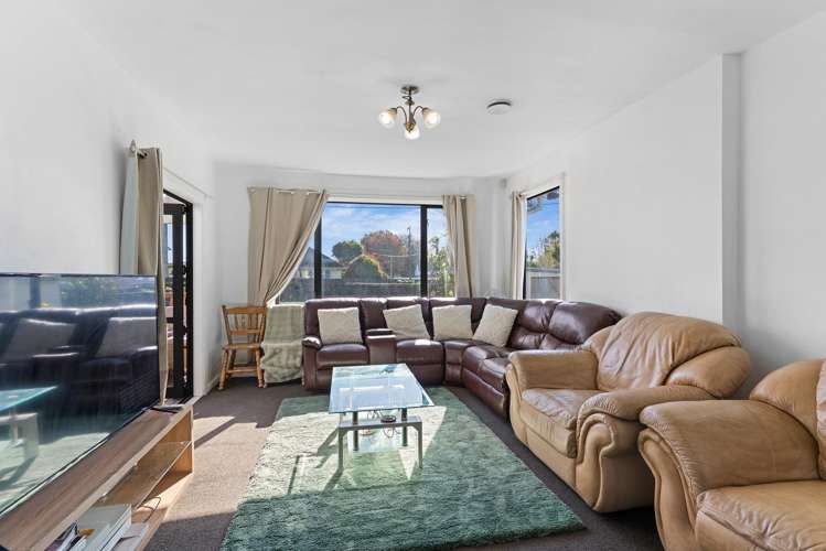 1/68 Acacia Avenue_5