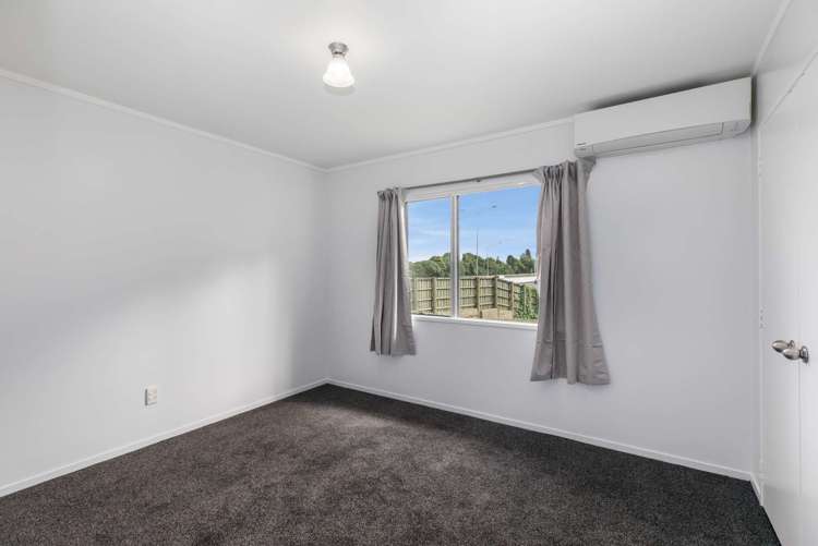 6/17a Idesia Place Totara Heights_11
