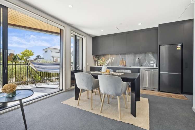 104/2 Launch Road Hobsonville Point_3