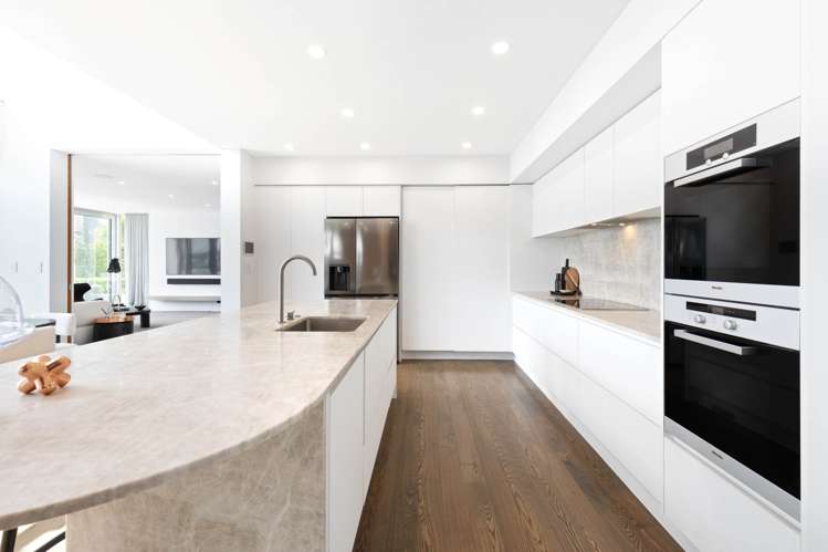 21 Benbow Street St Heliers_11