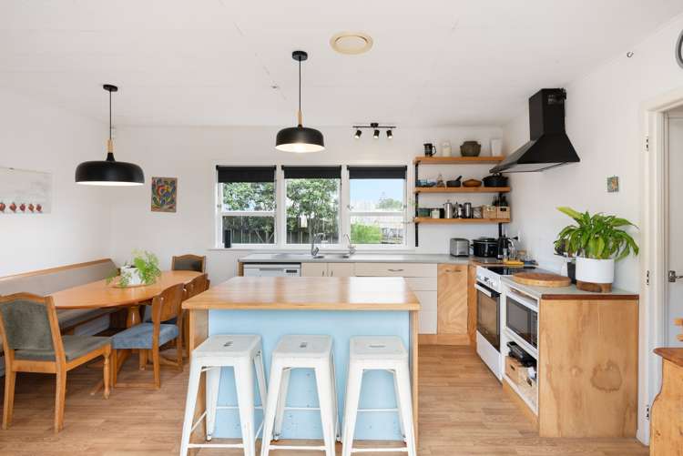 438 Pukehina Parade Pukehina_10