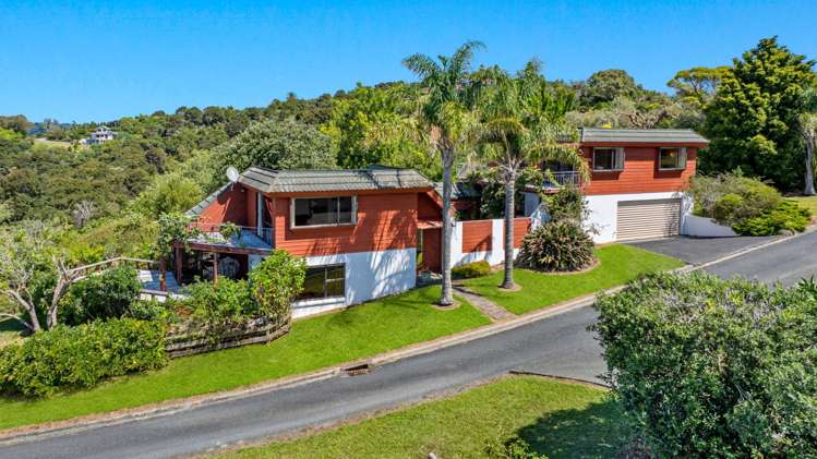 14 Kotare Place Sandspit_2