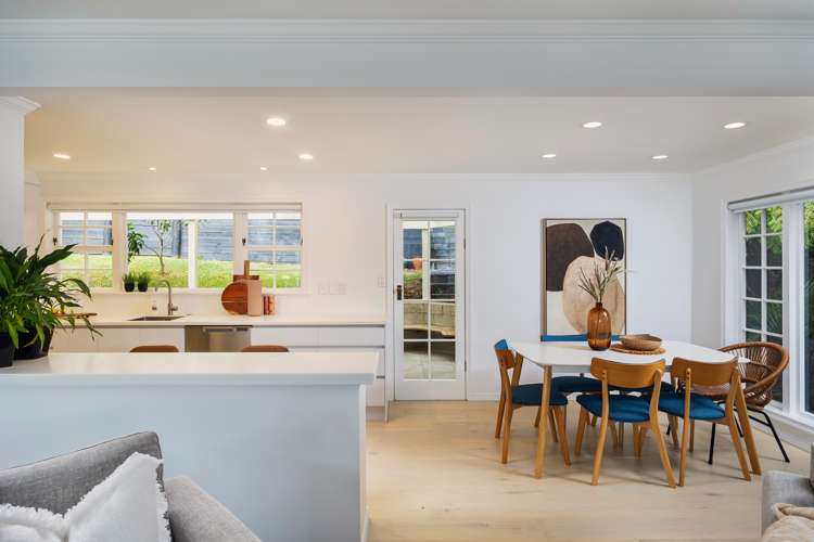 72 Kohu Road Titirangi_17