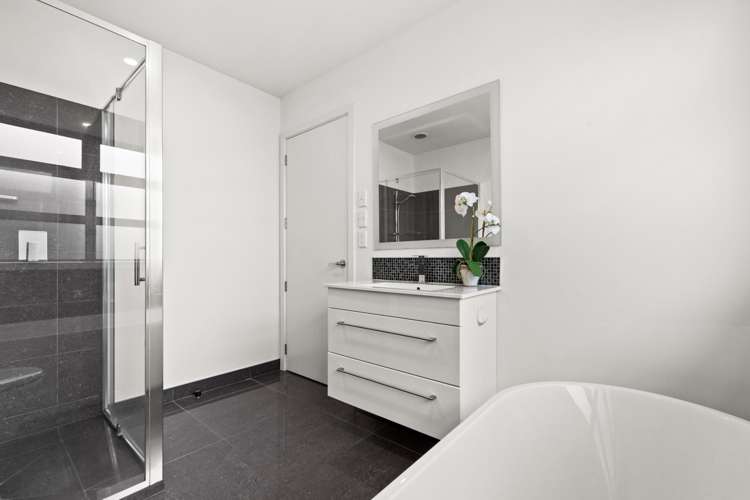 8 Hikanui Drive Havelock North_14