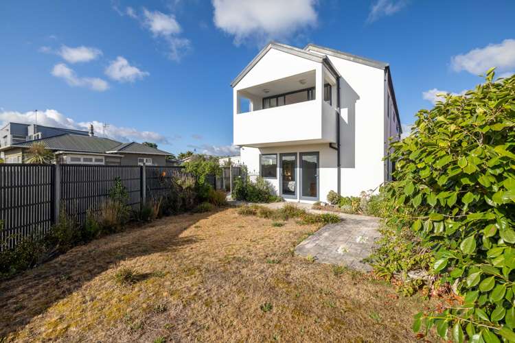 411 Marine Parade South New Brighton_24