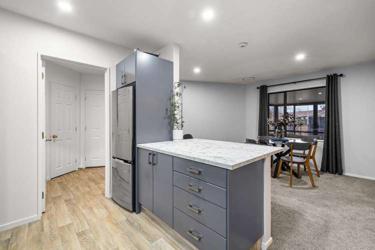 44C Kathleen Crescent Hornby_4