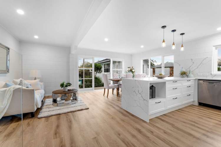 53 Aramoana Avenue Devonport_17