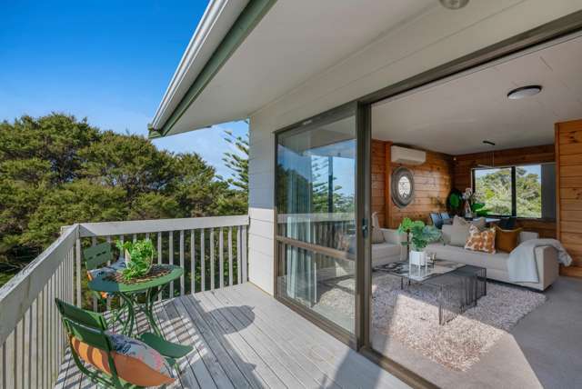 Lockwood Charm + Freehold Land = Smart Buying