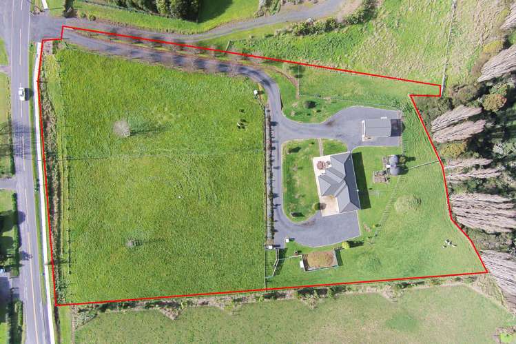 2083b Miranda Road Mangatangi_19