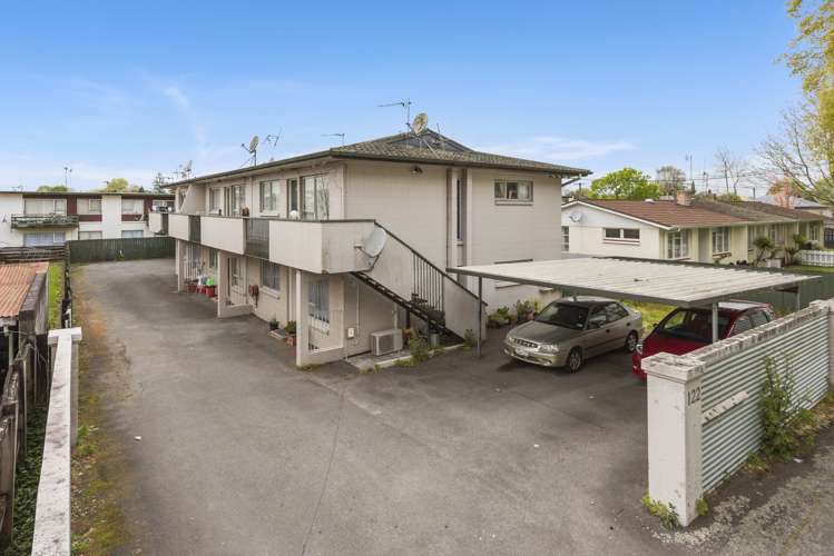 1/122 Firth Street Hamilton East_12