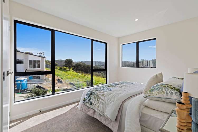 36 Pacific Heights Road Orewa_16