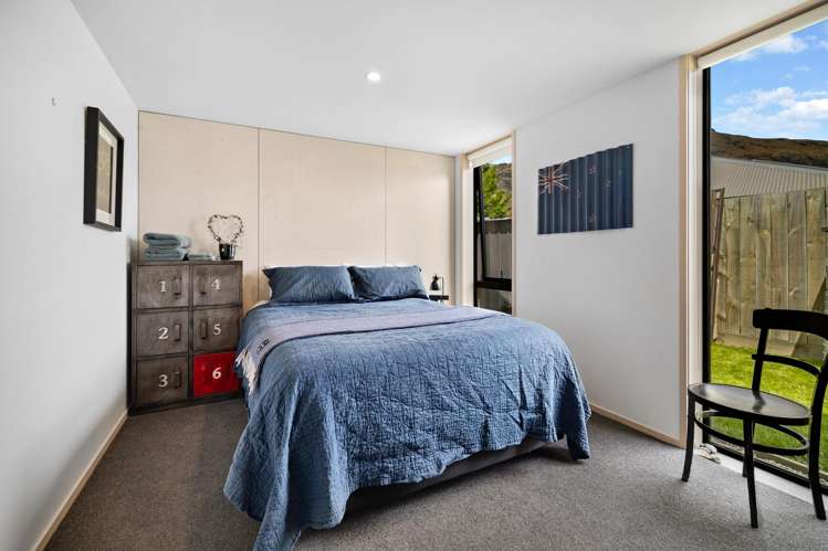 14 Bellamore Street Dalefield/Wakatipu Basin_22