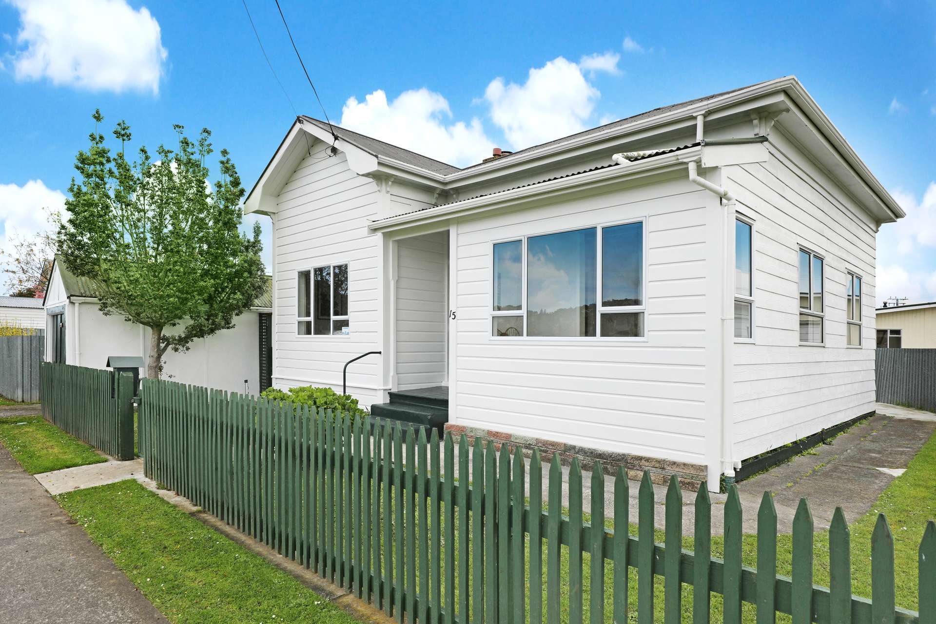 15 Burton Avenue Whanganui East_0