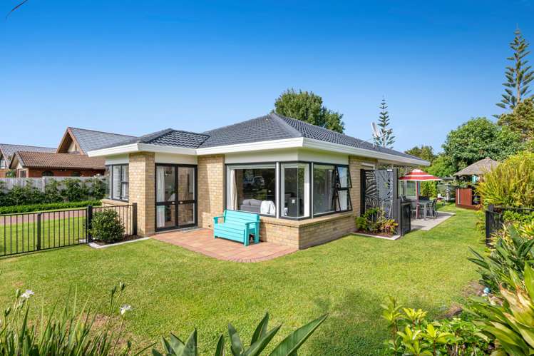 75 Maygrove Drive Orewa_35